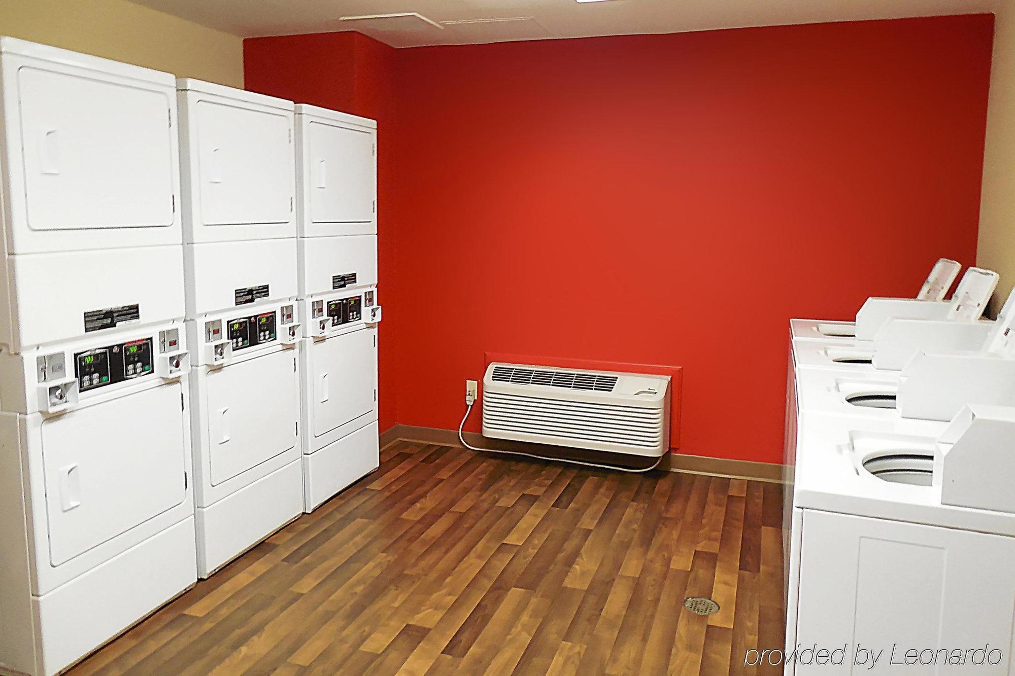 Suburban Studios Columbus Bradley Park Zewnętrze zdjęcie