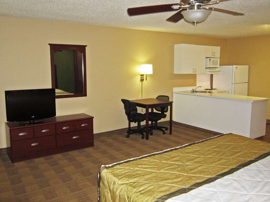 Suburban Studios Columbus Bradley Park Pokój zdjęcie