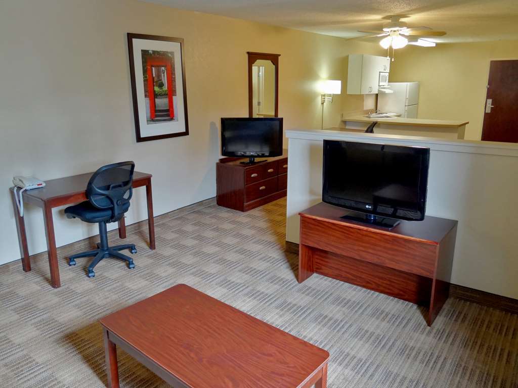 Suburban Studios Columbus Bradley Park Pokój zdjęcie